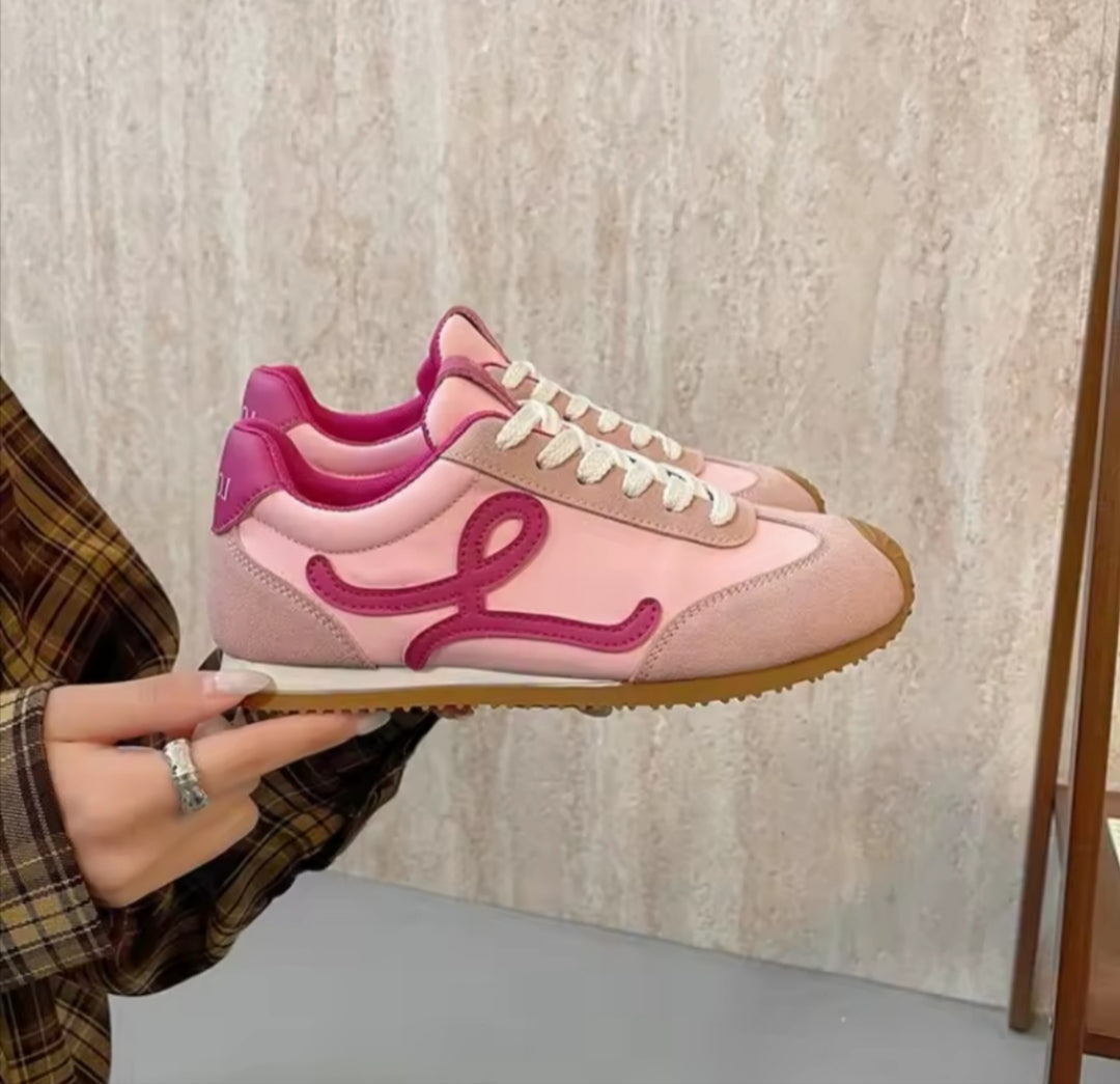 LACE UP! La scarpa che crea la moda.